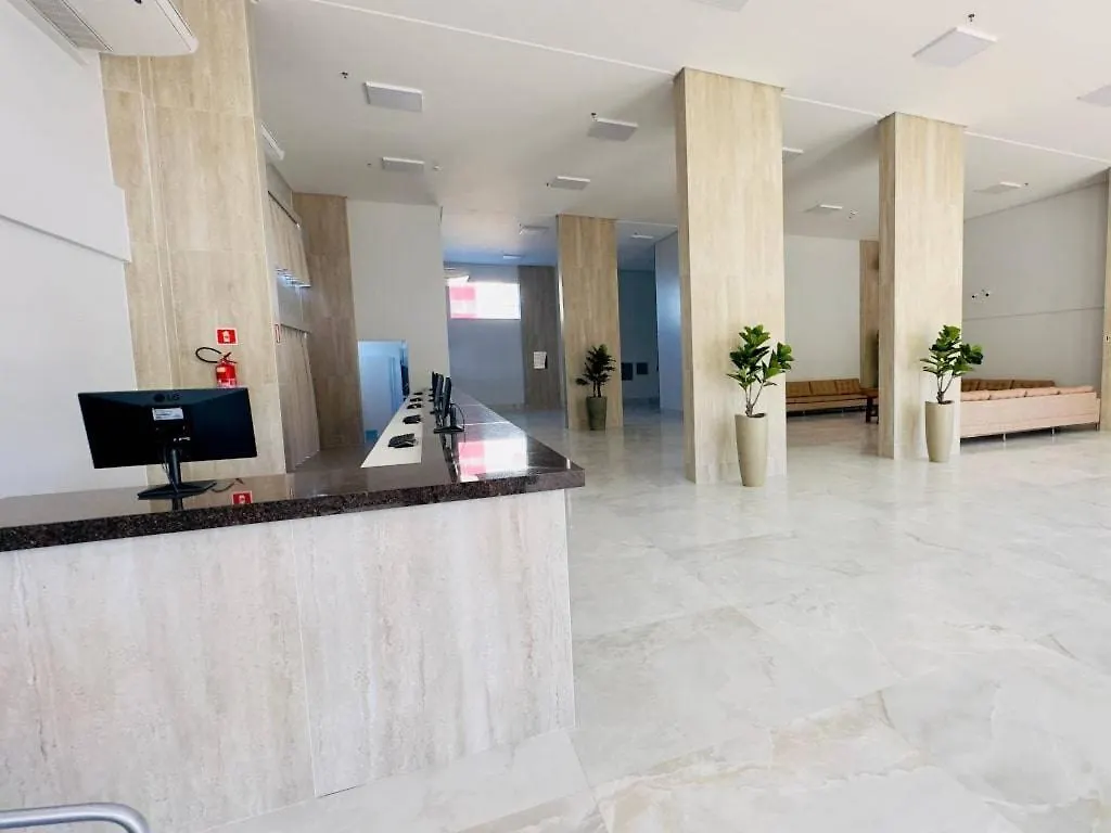 Diroma Spazzio Direto Com O Grupo Diroma Com Acesso Ao Acqua Park E Cafe Da Manha Caldas Novas Szálloda